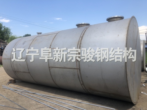 臥式白鋼儲罐，大型防腐化工儲罐